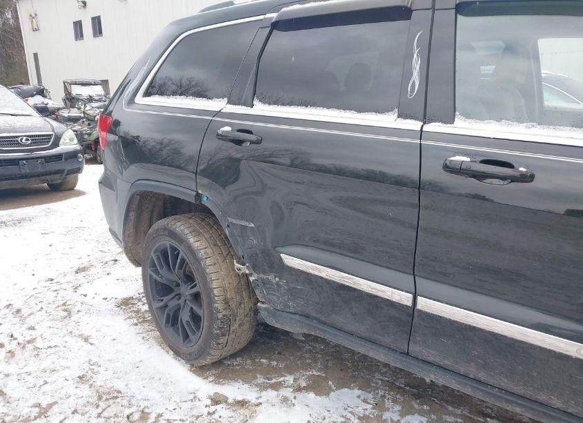 Photo 6 of 2012 Jeep Grand CHEROKEE LAREDO (VIN 1C4RJFAG0CC263353)