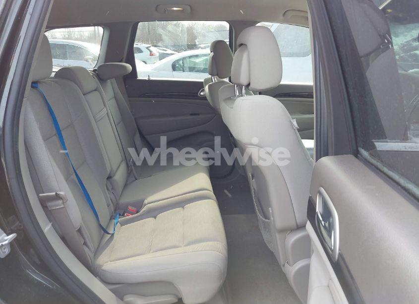 Photo 8 of 2012 Jeep Grand CHEROKEE LAREDO (VIN 1C4RJFAG0CC298958)