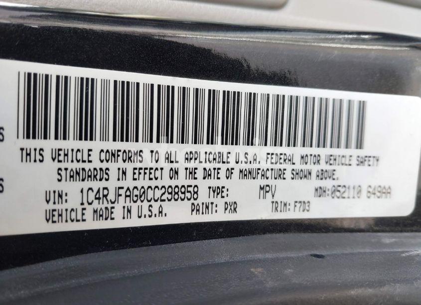 Photo 9 of 2012 Jeep Grand CHEROKEE LAREDO (VIN 1C4RJFAG0CC298958)