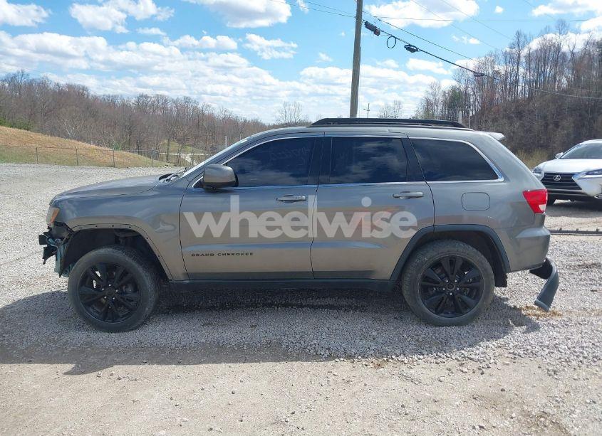 Photo 15 of 2012 Jeep Grand CHEROKEE LAREDO (VIN 1C4RJFAG0CC313524)