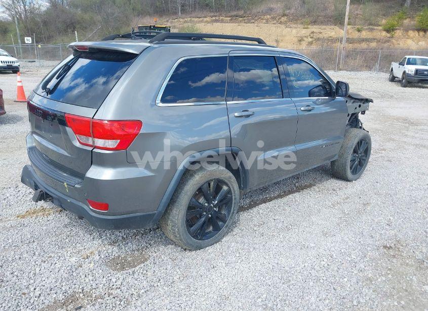 Photo 4 of 2012 Jeep Grand CHEROKEE LAREDO (VIN 1C4RJFAG0CC313524)