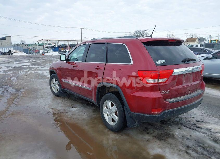 Photo 3 of 2013 Jeep Grand CHEROKEE LAREDO (VIN 1C4RJFAG0DC506337)