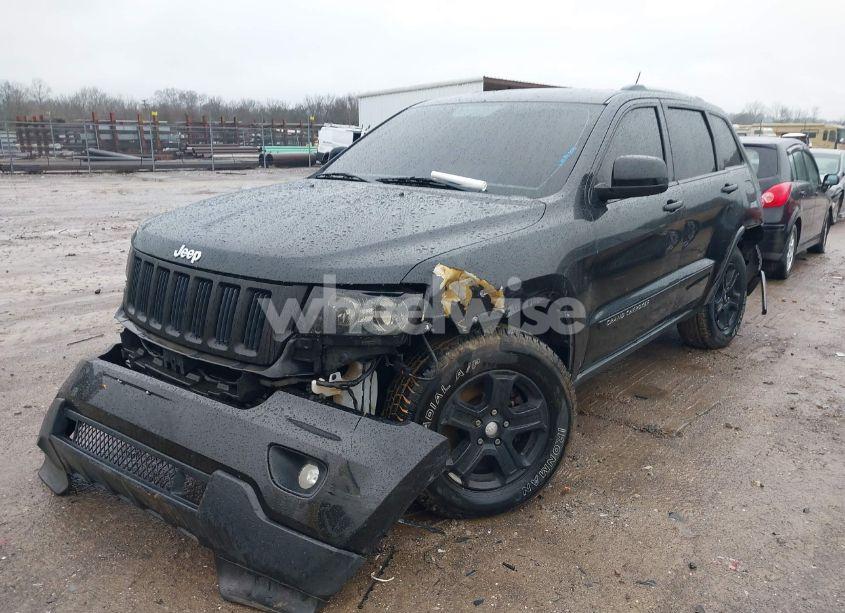 Photo 2 of 2013 Jeep Grand CHEROKEE LAREDO (VIN 1C4RJFAG0DC542142)