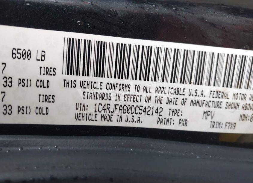 Photo 9 of 2013 Jeep Grand CHEROKEE LAREDO (VIN 1C4RJFAG0DC542142)