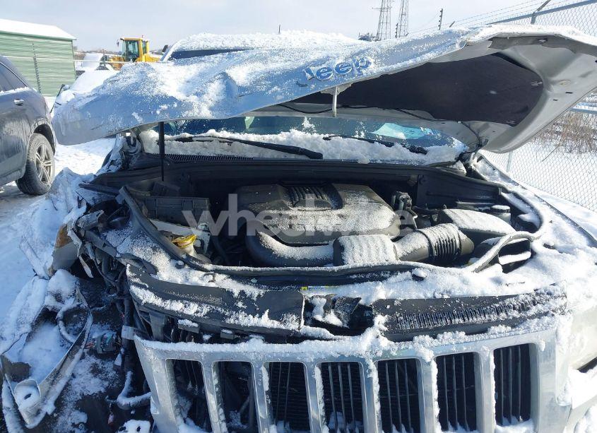 Photo 10 of 2013 Jeep Grand CHEROKEE LAREDO (VIN 1C4RJFAG0DC549611)