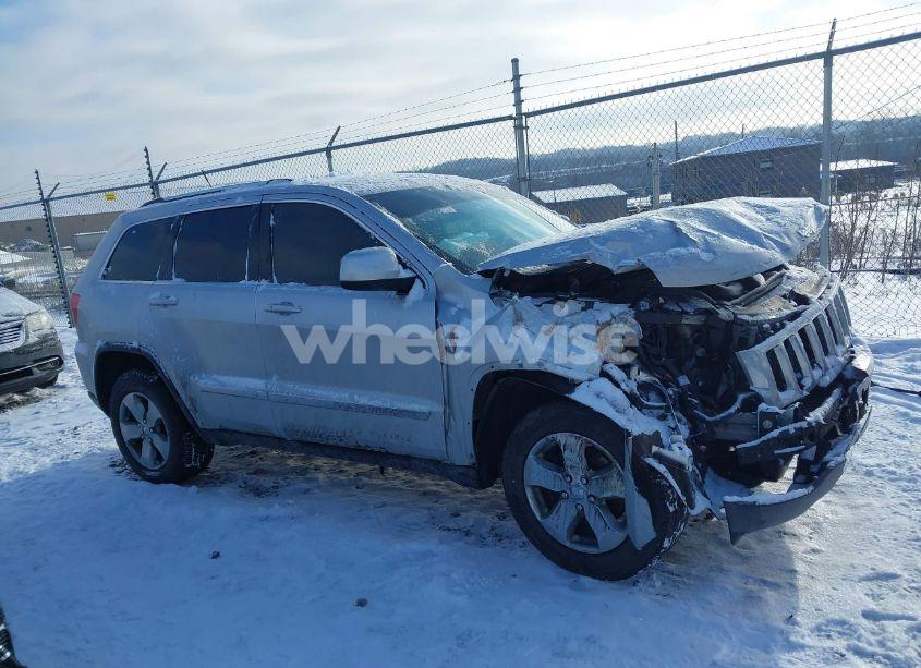 Photo 13 of 2013 Jeep Grand CHEROKEE LAREDO (VIN 1C4RJFAG0DC549611)