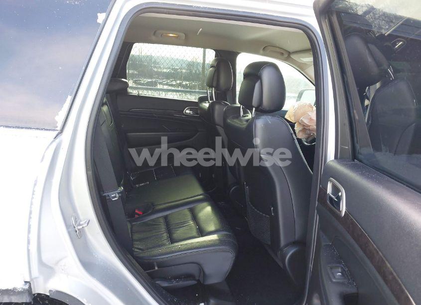 Photo 8 of 2013 Jeep Grand CHEROKEE LAREDO (VIN 1C4RJFAG0DC549611)