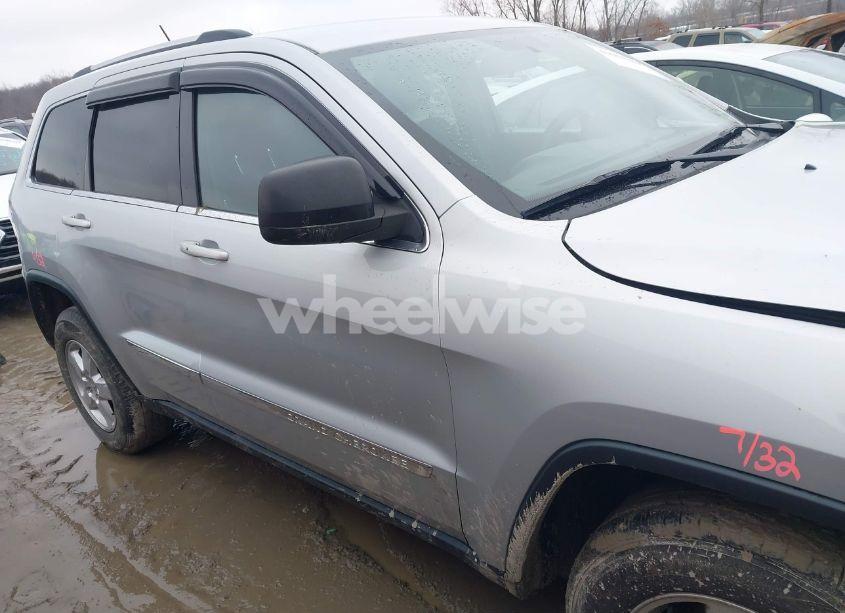 Photo 13 of 2013 Jeep Grand CHEROKEE LAREDO (VIN 1C4RJFAG0DC552959)