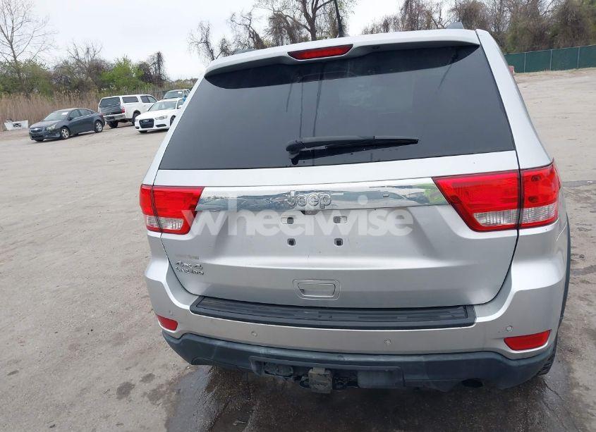 Photo 17 of 2013 Jeep Grand CHEROKEE LAREDO (VIN 1C4RJFAG0DC556512)