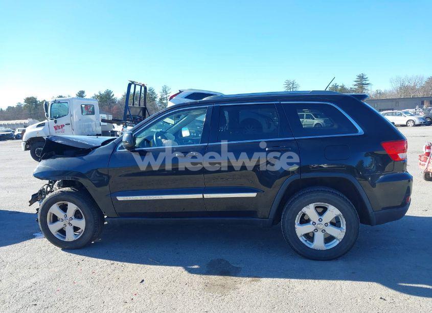 Photo 15 of 2013 Jeep Grand CHEROKEE LAREDO (VIN 1C4RJFAG0DC557577)