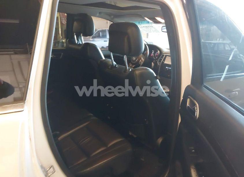 Photo 8 of 2013 Jeep Grand CHEROKEE LAREDO (VIN 1C4RJFAG0DC599005)