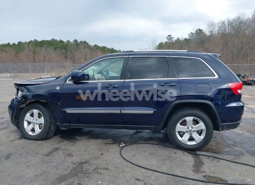 Photo 14 of 2013 Jeep Grand CHEROKEE LAREDO (VIN 1C4RJFAG0DC606342)