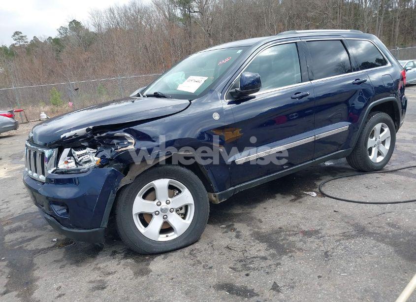 Photo 2 of 2013 Jeep Grand CHEROKEE LAREDO (VIN 1C4RJFAG0DC606342)