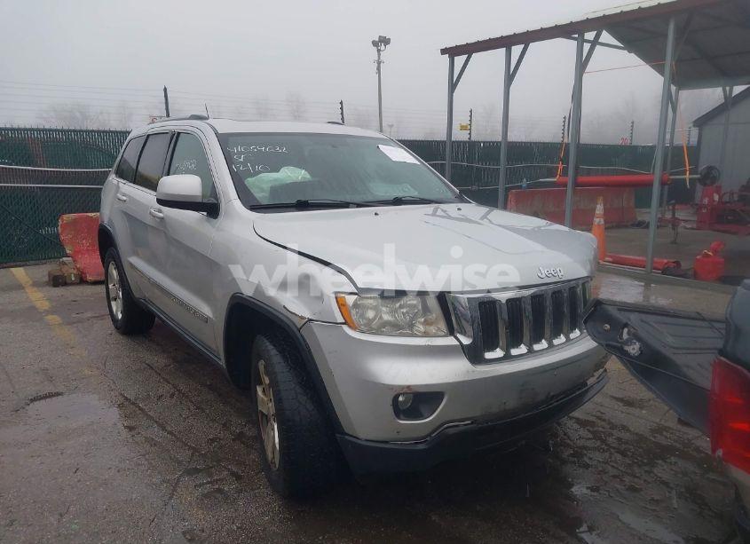 Photo 12 of 2013 Jeep Grand CHEROKEE LAREDO (VIN 1C4RJFAG0DC615140)