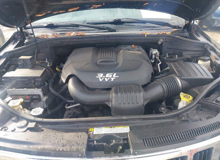 Photo 10 of 2013 Jeep Grand CHEROKEE LAREDO (VIN 1C4RJFAG0DC615493)