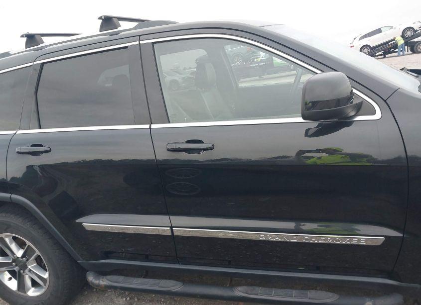 Photo 14 of 2013 Jeep Grand CHEROKEE LAREDO (VIN 1C4RJFAG0DC615493)