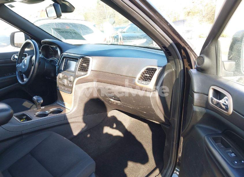 Photo 5 of 2014 Jeep Grand CHEROKEE LAREDO (VIN 1C4RJFAG0EC249178)