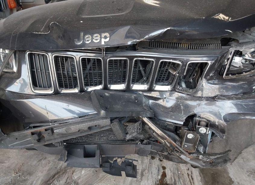 Photo 6 of 2014 Jeep Grand CHEROKEE LAREDO (VIN 1C4RJFAG0EC372205)