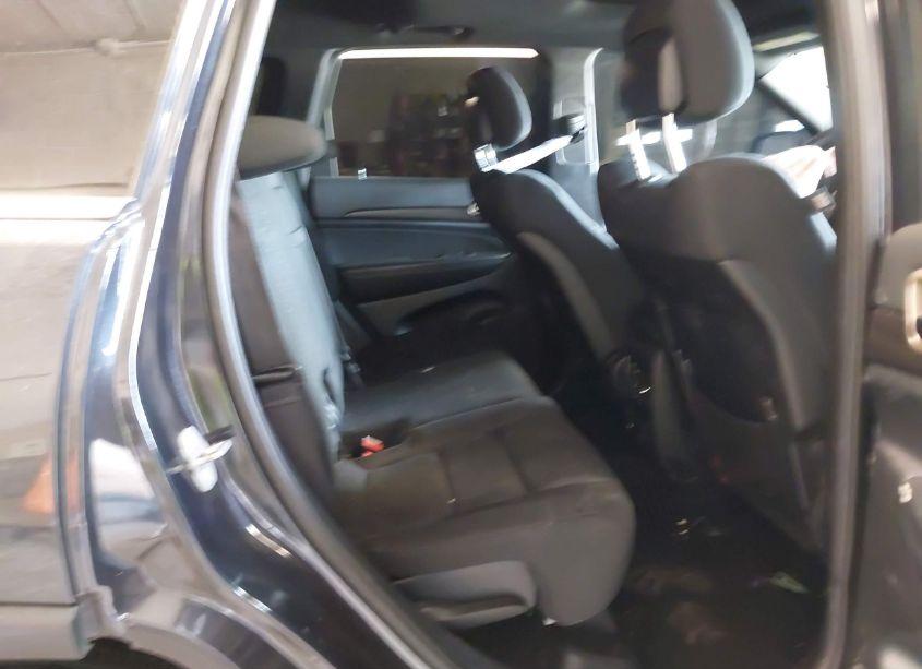 Photo 8 of 2014 Jeep Grand CHEROKEE LAREDO (VIN 1C4RJFAG0EC372205)