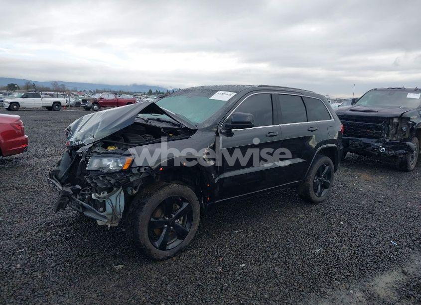 Photo 2 of 2015 Jeep Grand CHEROKEE LAREDO (VIN 1C4RJFAG0FC154458)