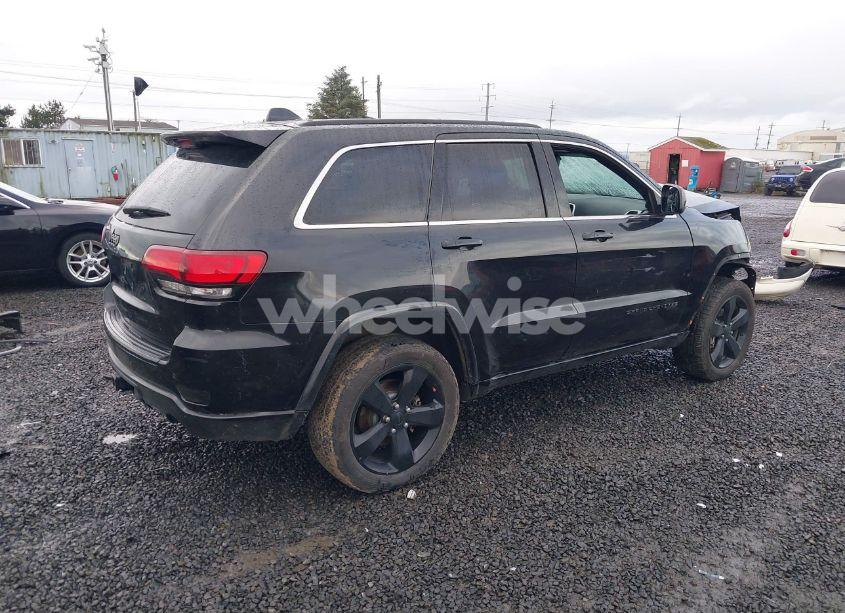 Photo 4 of 2015 Jeep Grand CHEROKEE LAREDO (VIN 1C4RJFAG0FC154458)