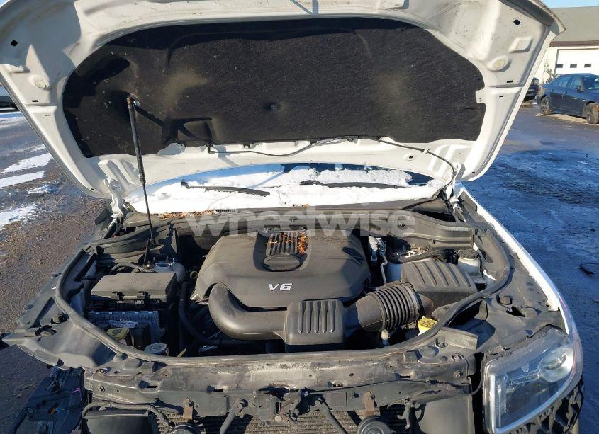 Photo 10 of 2015 Jeep Grand CHEROKEE LAREDO (VIN 1C4RJFAG0FC814742)