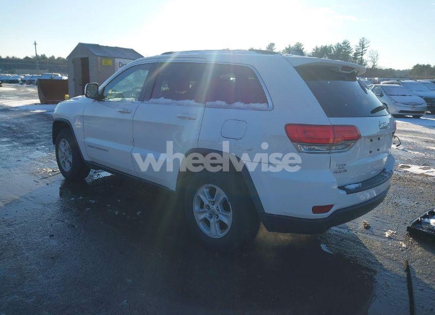 Photo 3 of 2015 Jeep Grand CHEROKEE LAREDO (VIN 1C4RJFAG0FC814742)