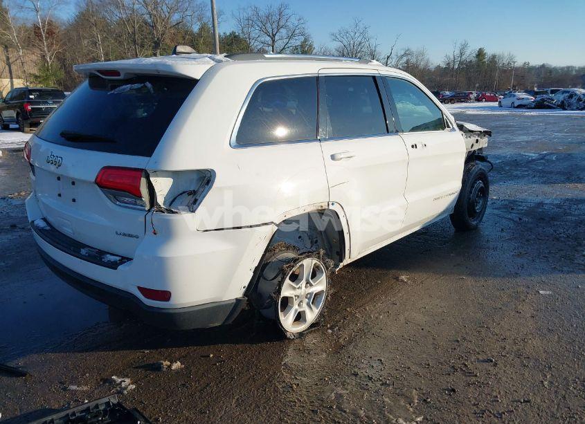 Photo 4 of 2015 Jeep Grand CHEROKEE LAREDO (VIN 1C4RJFAG0FC814742)