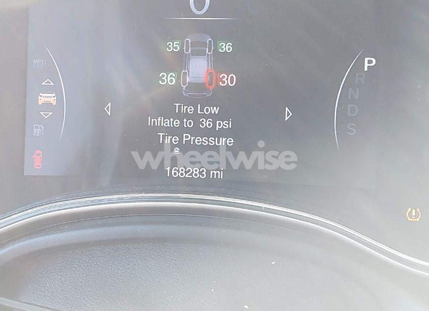 Photo 15 of 2015 Jeep Grand CHEROKEE LAREDO (VIN 1C4RJFAG0FC828740)