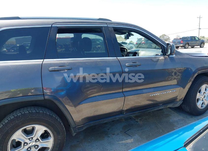Photo 13 of 2015 Jeep Grand CHEROKEE LAREDO (VIN 1C4RJFAG0FC895791)