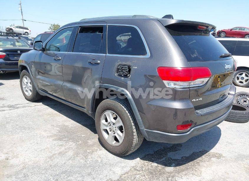 Photo 3 of 2015 Jeep Grand CHEROKEE LAREDO (VIN 1C4RJFAG0FC895791)