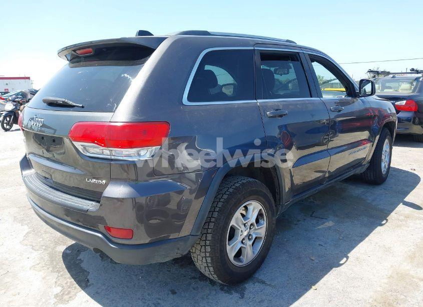 Photo 4 of 2015 Jeep Grand CHEROKEE LAREDO (VIN 1C4RJFAG0FC895791)