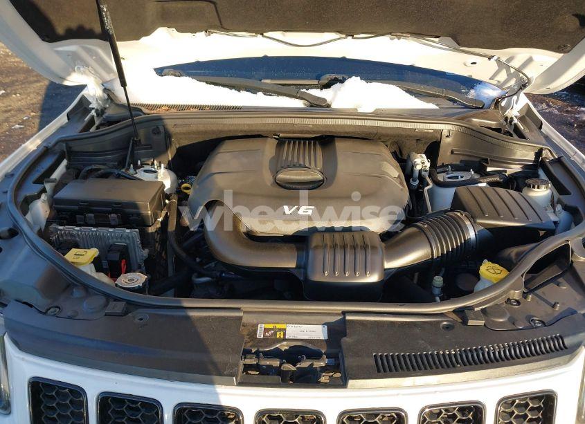 Photo 10 of 2015 Jeep Grand CHEROKEE ALTITUDE (VIN 1C4RJFAG0FC924934)