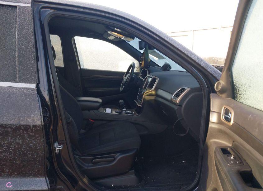 Photo 5 of 2015 Jeep Grand CHEROKEE LAREDO (VIN 1C4RJFAG0FC948313)