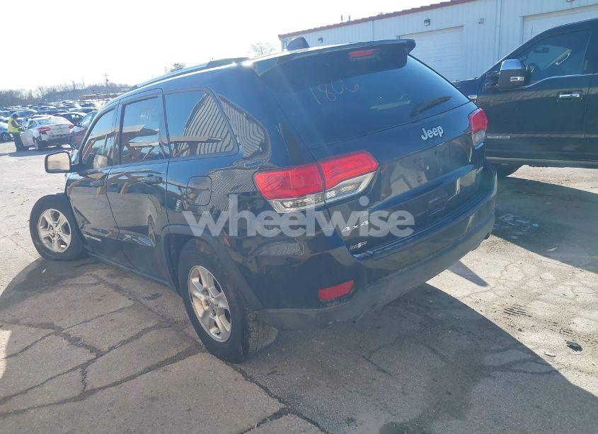 Photo 3 of 2016 Jeep Grand CHEROKEE LAREDO (VIN 1C4RJFAG0GC425732)