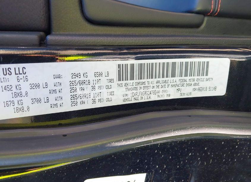 Photo 9 of 2016 Jeep Grand CHEROKEE 75TH ANNIVERSARY (VIN 1C4RJFAG0GC478544)