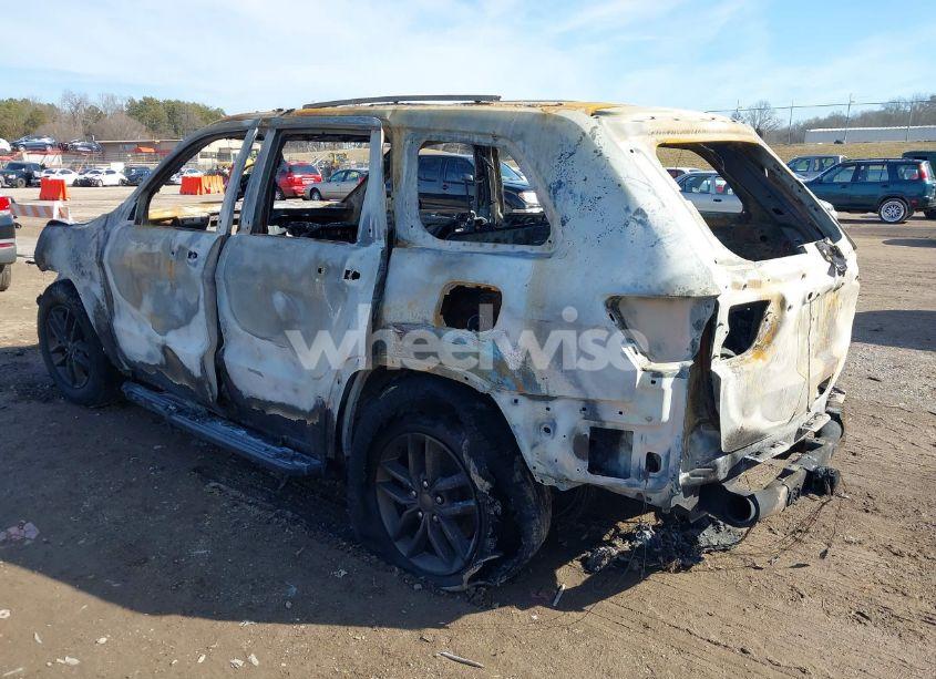 Photo 3 of 2017 Jeep Grand CHEROKEE 75TH ANNIVERSARY EDITION 4X4 (VIN 1C4RJFAG0HC674307)