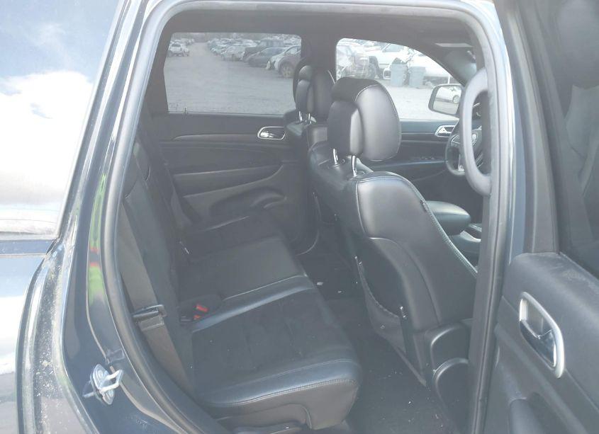 Photo 8 of 2017 Jeep Grand CHEROKEE ALTITUDE 4X4 (VIN 1C4RJFAG0HC885927)