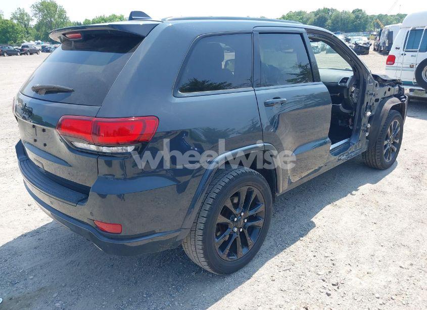 Photo 4 of 2018 Jeep Grand CHEROKEE ALTITUDE 4X4 (VIN 1C4RJFAG0JC155179)