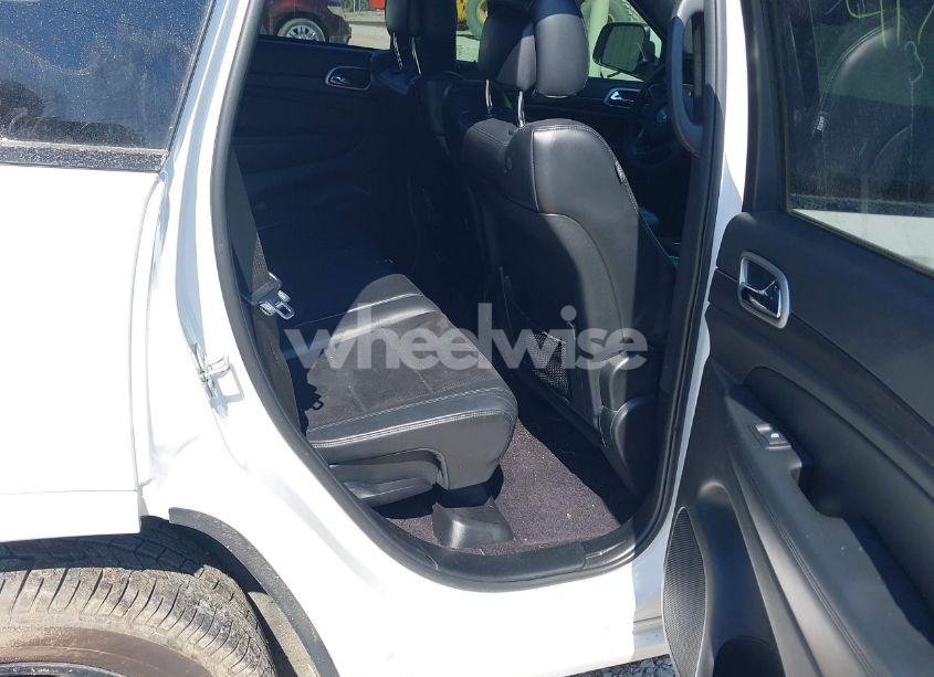 Photo 8 of 2018 Jeep Grand CHEROKEE ALTITUDE 4X4 (VIN 1C4RJFAG0JC177991)