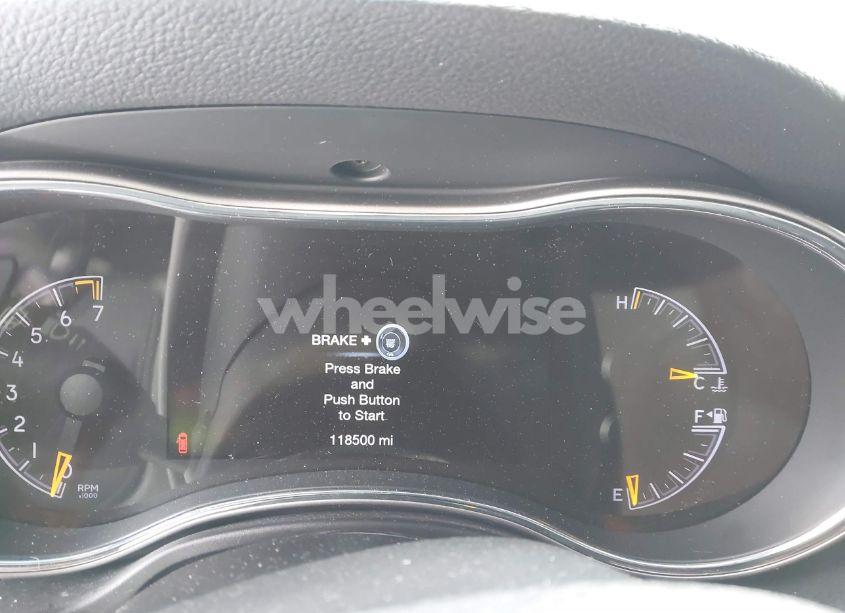 Photo 7 of 2018 Jeep Grand CHEROKEE ALTITUDE 4X4 (VIN 1C4RJFAG0JC203148)