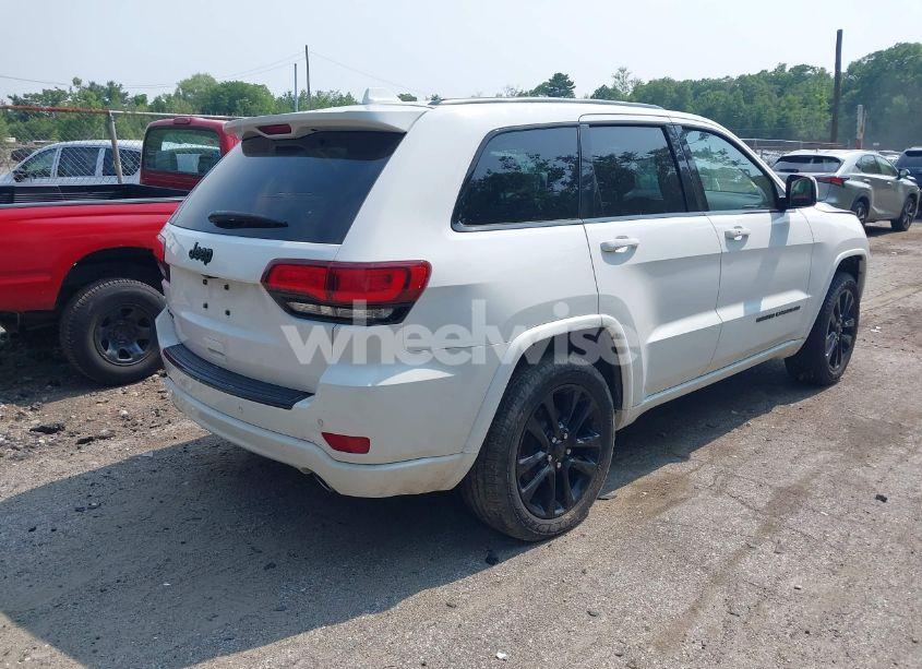 Photo 4 of 2018 Jeep Grand CHEROKEE ALTITUDE 4X4 (VIN 1C4RJFAG0JC348402)