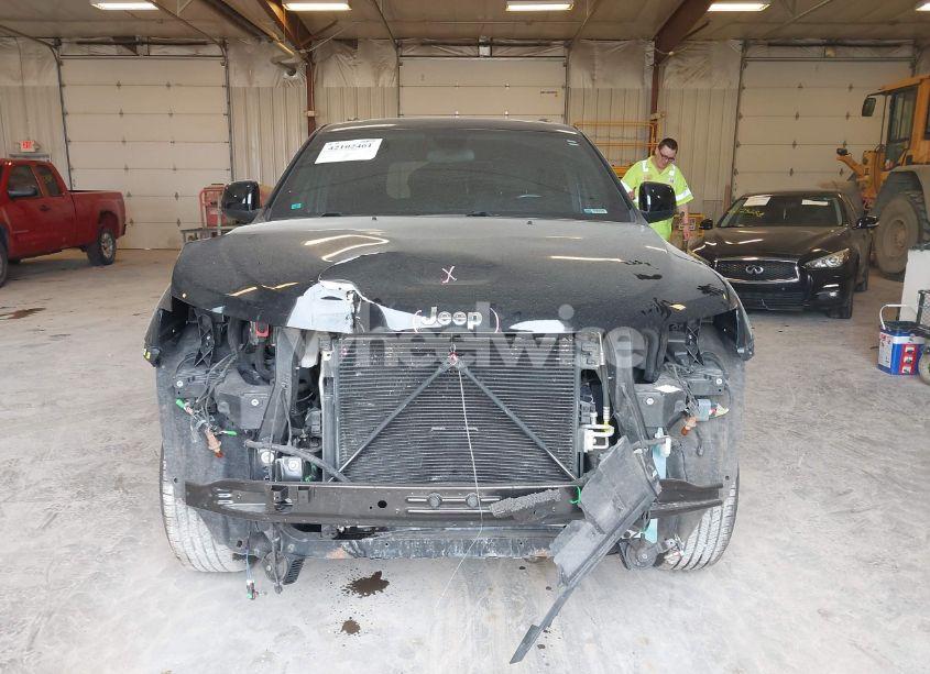 Photo 12 of 2018 Jeep Grand CHEROKEE LAREDO E 4X4 (VIN 1C4RJFAG0JC503756)