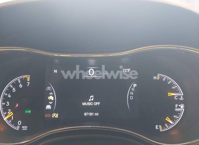 Photo 7 of 2018 Jeep Grand CHEROKEE LAREDO E 4X4 (VIN 1C4RJFAG0JC503756)