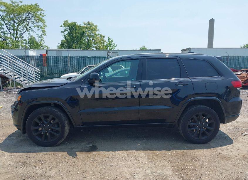 Photo 13 of 2019 Jeep Grand CHEROKEE ALTITUDE 4X4 (VIN 1C4RJFAG0KC568835)