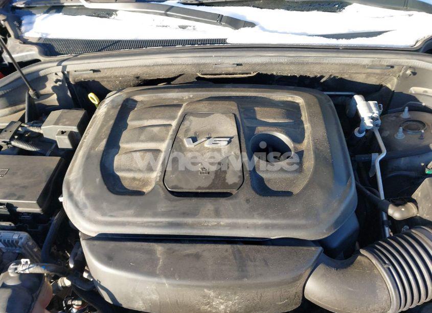 Photo 10 of 2019 Jeep Grand CHEROKEE LAREDO E 4X4 (VIN 1C4RJFAG0KC607925)