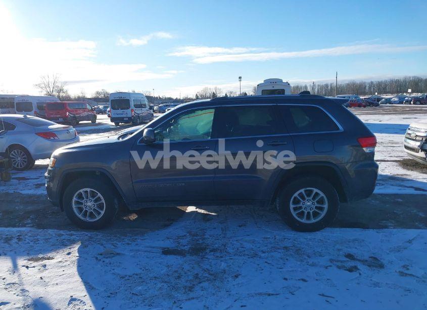 Photo 14 of 2019 Jeep Grand CHEROKEE LAREDO E 4X4 (VIN 1C4RJFAG0KC607925)