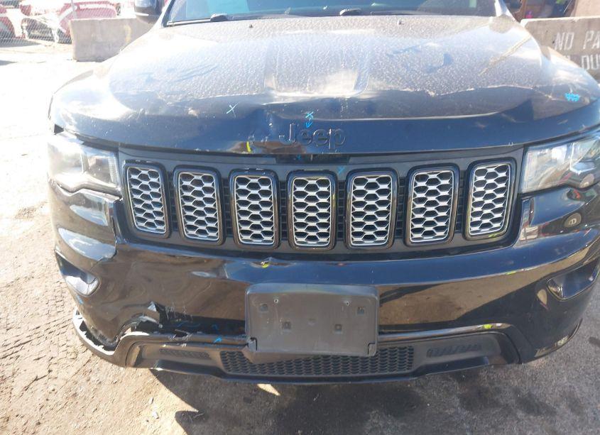 Photo 6 of 2019 Jeep Grand CHEROKEE ALTITUDE 4X4 (VIN 1C4RJFAG0KC669745)