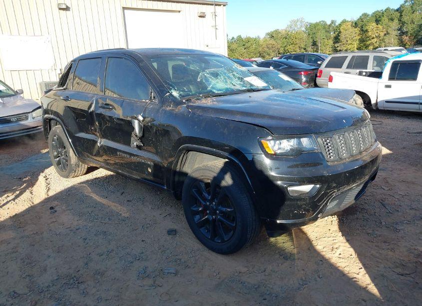 2019 Jeep Grand CHEROKEE ALTITUDE 4X4 (VIN 1C4RJFAG0KC694600) main photo