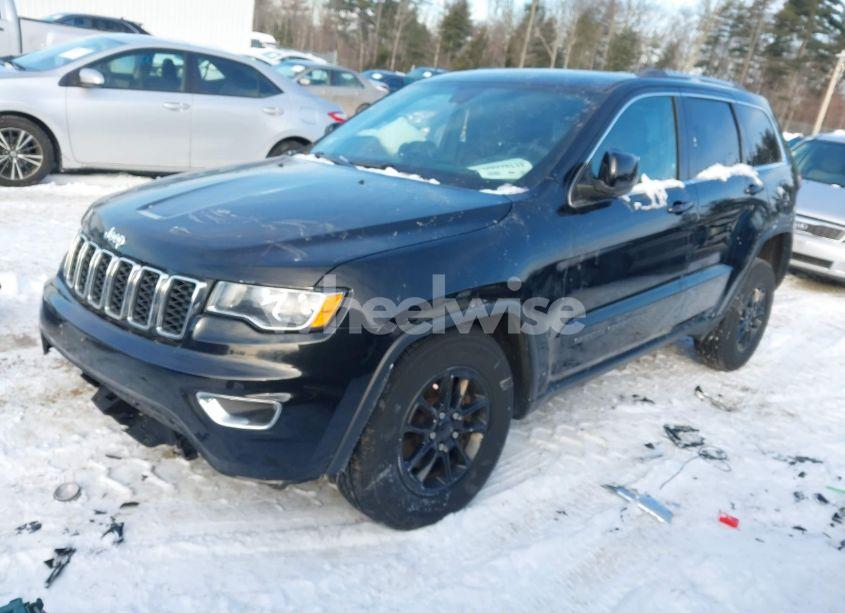 Photo 2 of 2020 Jeep Grand CHEROKEE LAREDO (VIN 1C4RJFAG0LC132276)
